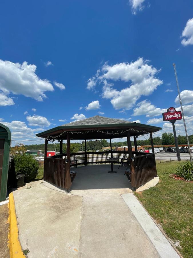 Garden Inn & Suites Hogansville ภายนอก รูปภาพ