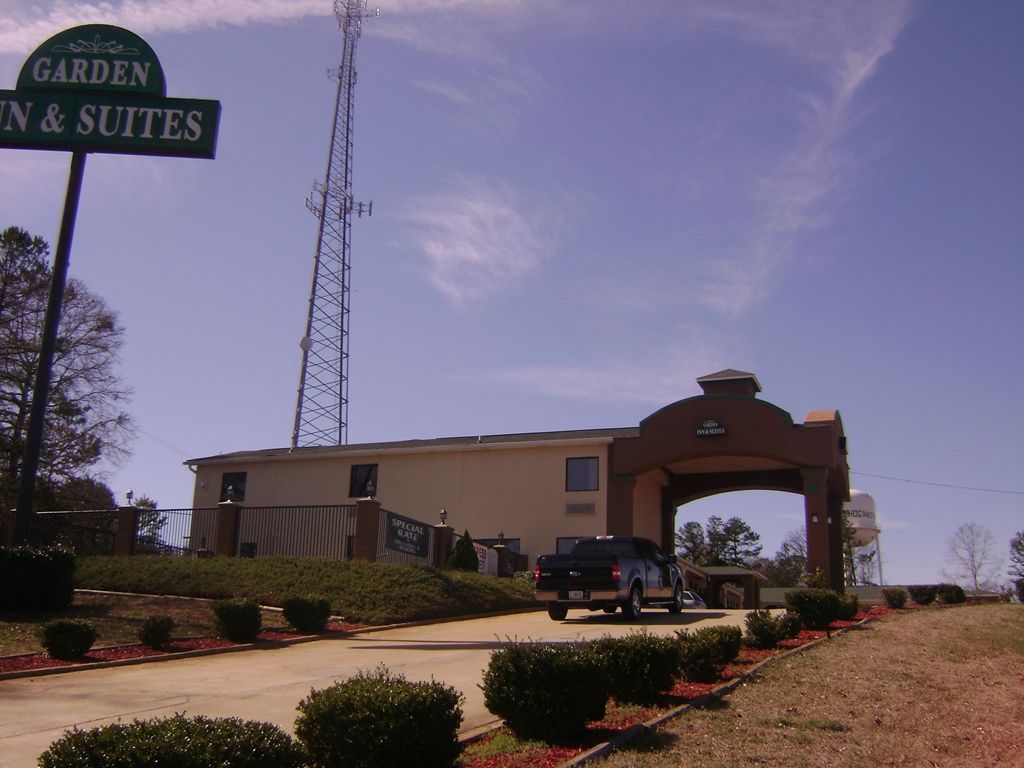 Garden Inn & Suites Hogansville ภายนอก รูปภาพ
