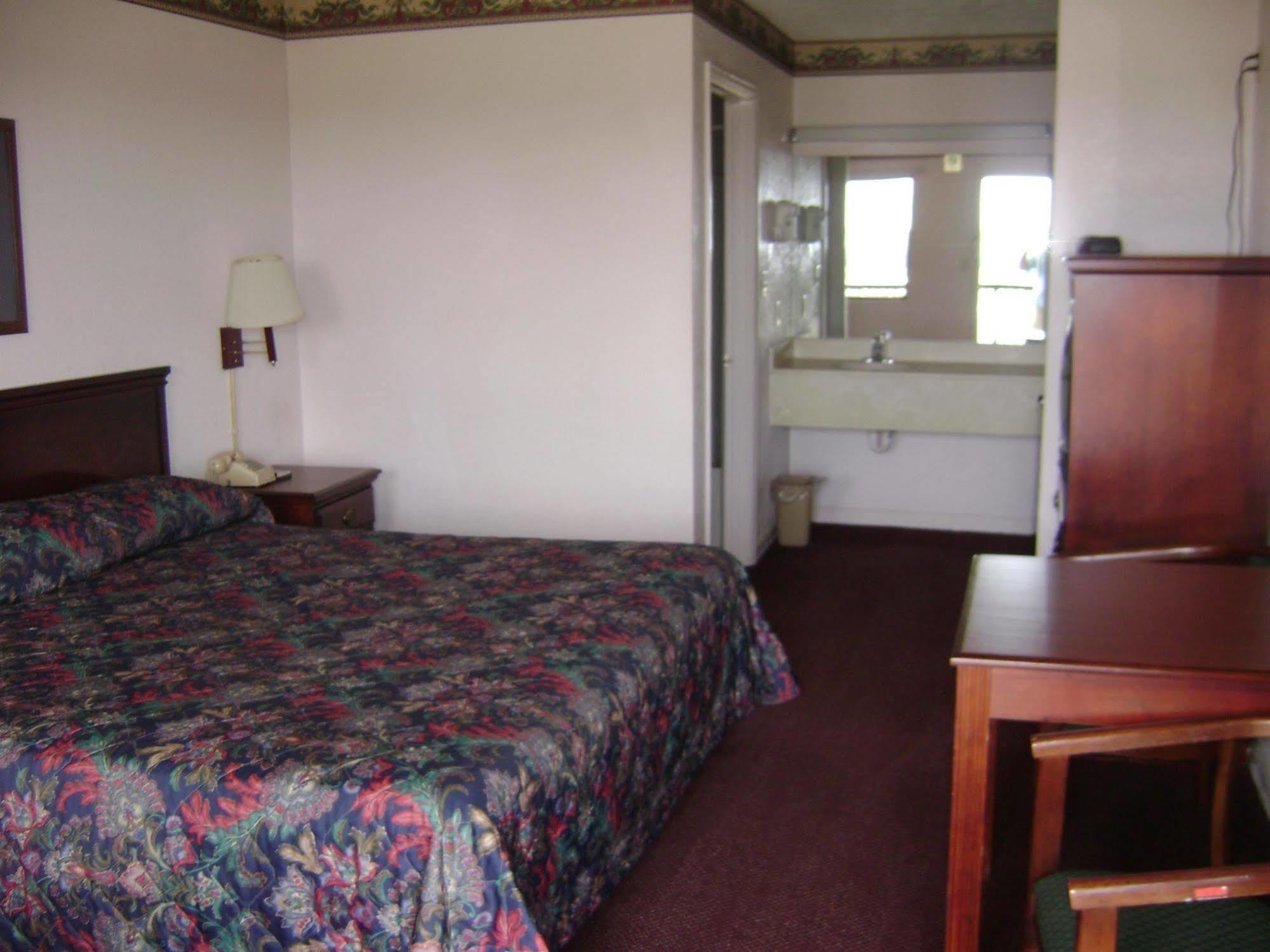 Garden Inn & Suites Hogansville ภายนอก รูปภาพ