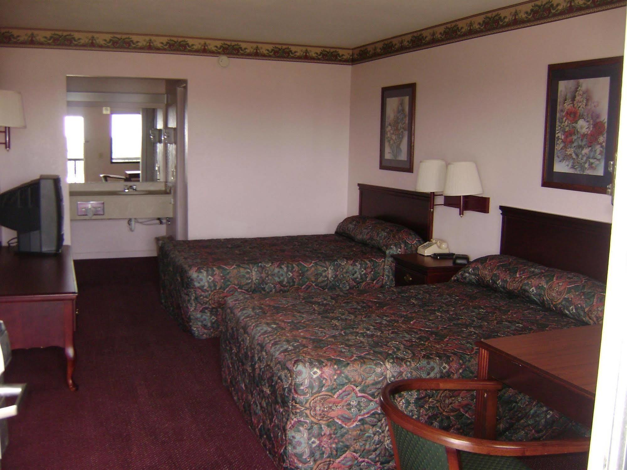 Garden Inn & Suites Hogansville ภายนอก รูปภาพ